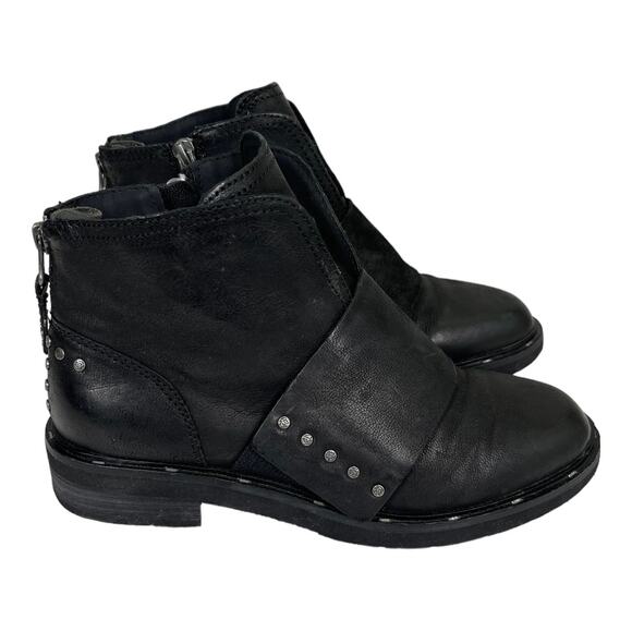 OTBT Frontage Moto Ankle Boot 6.5 Black Leather Edgy Stud Embellished Grunge - Picture 4 of 7